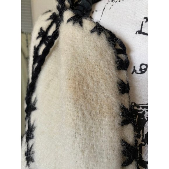 Vintage Boho Cape | White Black Embroidered Trim Warm Nordic Wool Hooded Poncho - Picture 6 of 9